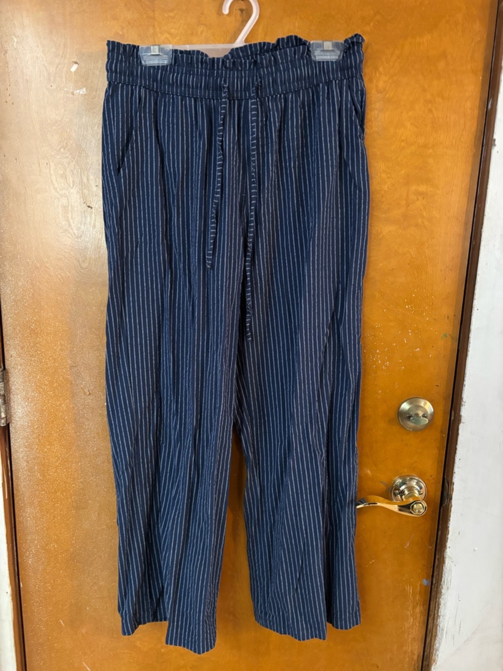 Linen wide leg pull on pants. Large